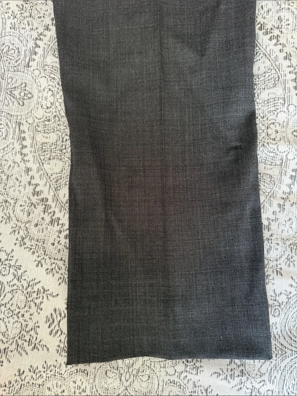 Banan Republic Tailored Slim Fit Dress  Pants in Dark Gray - 32S